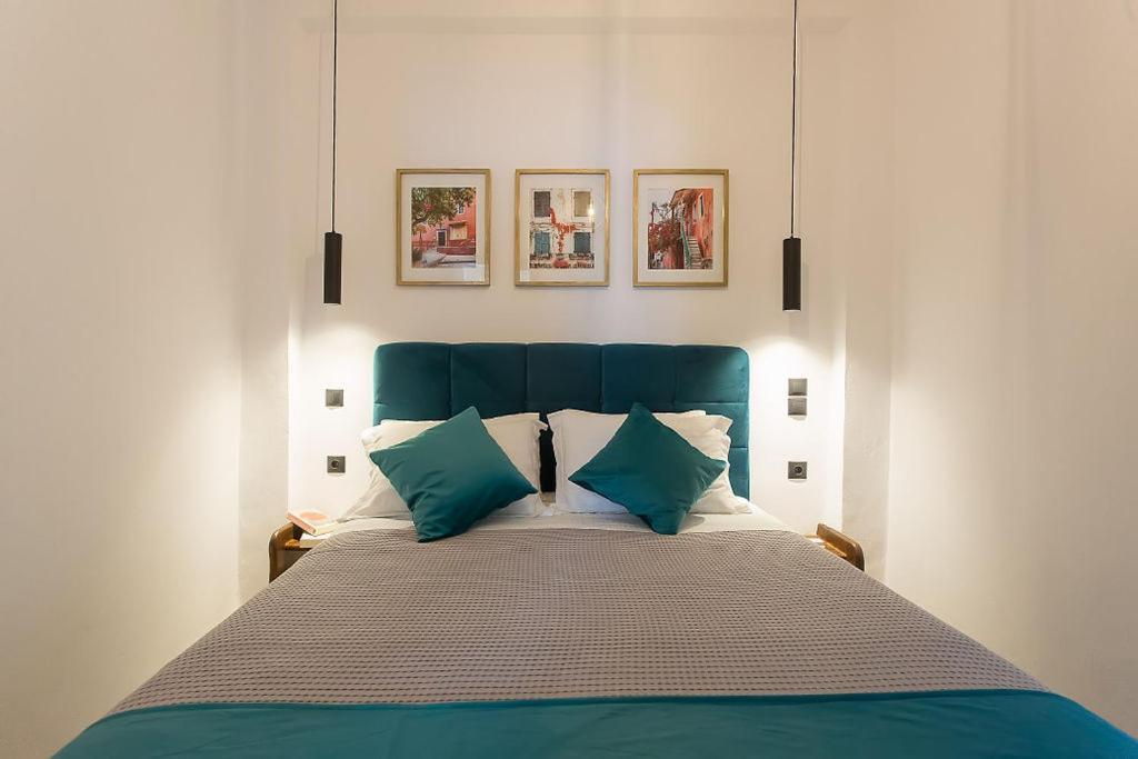 Deluxe Town Hall Square Flat In Historical Center 2 Corfu  Exterior foto
